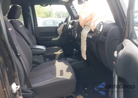 2015 Jeep Wrangler Unlimited Sahara from USA, damaged, VIN 1C4HJWEG0FL525723